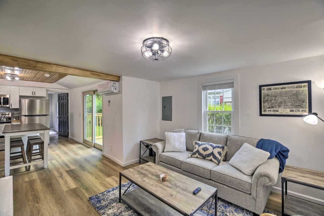 Updated Bristol Retreat About 2 Miles To Downtown! 외부 사진